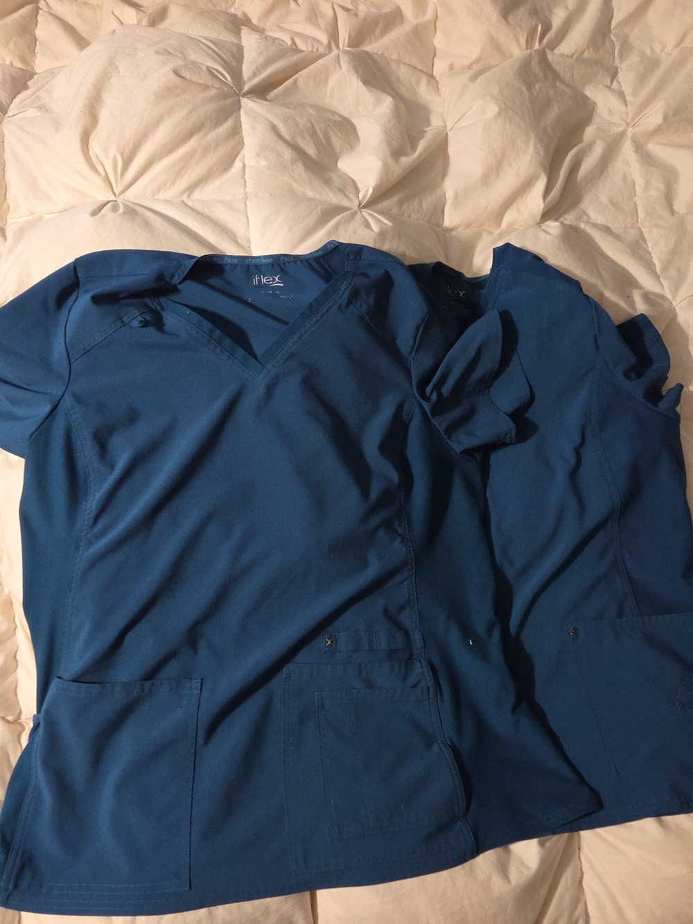 Womens V-Neck Scrub Top in Deep Blue